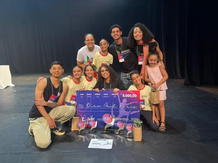 Bailarinos Moinho Cultural